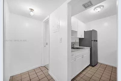 220 NW 107th Ave #204, Miami, FL 33172 - Photo 18