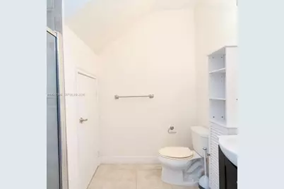 2685 NE 9th Ave #4, Wilton Manors, FL 33334 - Photo 16