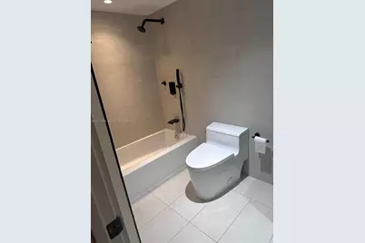 210 Sea View Dr #608, Key Biscayne, FL 33149 - Photo 16
