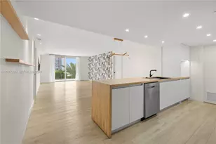 210 Sea View Dr, Key Biscayne, FL 33149 - Photo 2