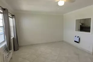 190 Salisbury H, West Palm Beach, FL 33417 - Photo 2