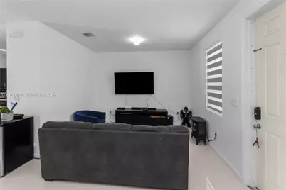 24557 SW 117th Ave, Homestead, FL 33032 - Photo 14