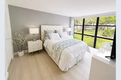 16919 N Bay Rd #108, Sunny Isles Beach, FL 33160 - Photo 8