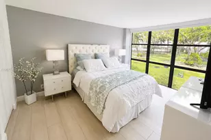 16919 N Bay Rd, Sunny Isles Beach, FL 33160 - Photo 8