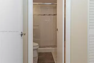 1980 S Ocean Dr, Hallandale Beach, FL 33009 - Photo 24