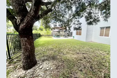 912 NE 35th Ave, Homestead, FL 33033 - Photo 40
