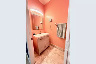 912 NE 35th Ave, Homestead, FL 33033 - Photo 4