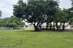 3910 Inverrary Blvd, Lauderhill, FL 33319 - Photo 20