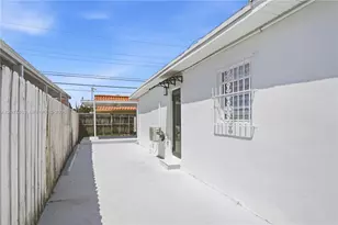 6755 SW 27th St, Miami, FL 33155 - Photo 2