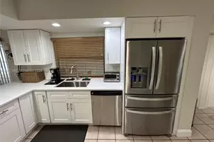 913 NW 110th Ln, Coral Springs, FL 33071 - Photo 14