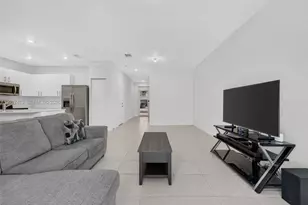 746 SE 14th St, Homestead, FL 33034 - Photo 4