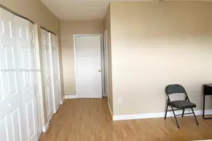 800 SW 104th Ct, Miami, FL 33174 - Photo 6
