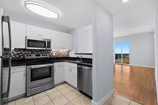 10 Aragon Ave, Coral Gables, FL 33134 - Photo 6