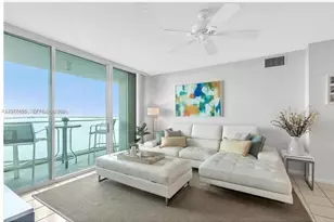 800 Claughton Island Dr, Miami, FL 33131 - Photo 2