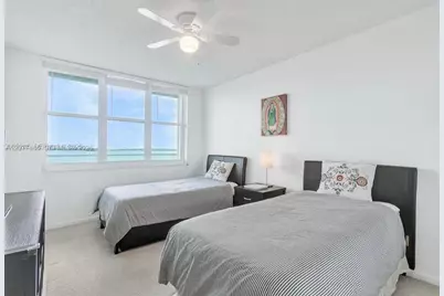 800 Claughton Island Dr. #1204, Miami, FL 33131 - Photo 10