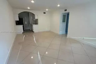 10230 Twin Lakes Dr, Coral Springs, FL 33071 - Photo 1