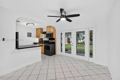 2061 SW 38th Ave, Fort Lauderdale, FL 33312 - Photo 18