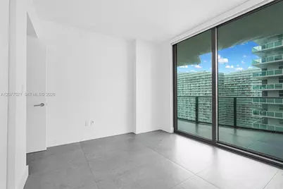 1300 S Miami Ave #2811, Miami, FL 33130 - Photo 22