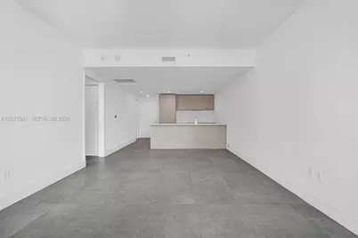 1300 S Miami Ave #2811, Miami, FL 33130 - Photo 2