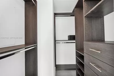 1300 S Miami Ave #2811, Miami, FL 33130 - Photo 16