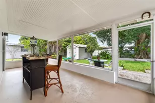 19721 SW 114th Ct, Miami, FL 33157 - Photo 6