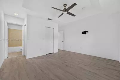 1820 SW 89th Ter, Miramar, FL 33025 - Photo 28
