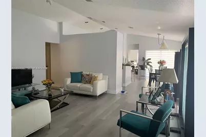 1477 Majesty Ter, Weston, FL 33327 - Photo 2