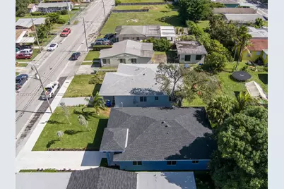 1468 NW 51st St, Miami, FL 33142 - Photo 16