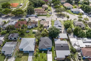1468 NW 51st St, Miami, FL 33142 - Photo 8