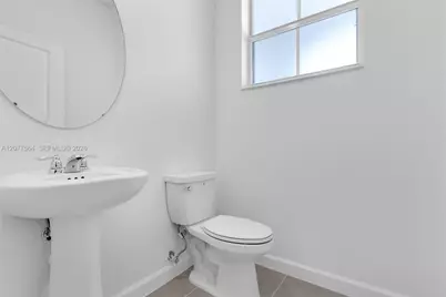 2660 SE 28th St, Homestead, FL 33035 - Photo 6