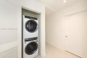 1400 Biscayne, Miami, FL 33132 - Photo 28