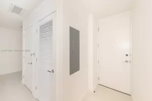 1400 Biscayne, Miami, FL 33132 - Photo 24