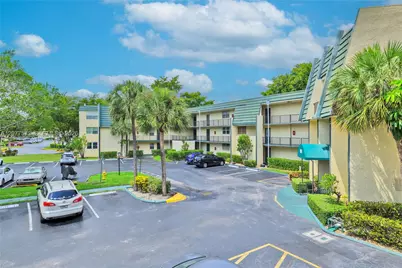 9091 Lime Bay Blvd #211, Tamarac, FL 33321 - Photo 6