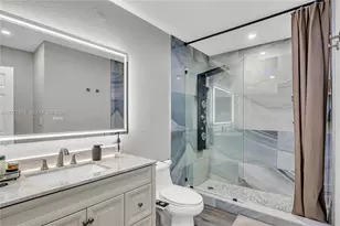 12230 NW 22nd Ct, Miami, FL 33167 - Photo 16