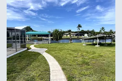 13319 Marquette Blvd, Fort Myers, FL 33905 - Photo 28