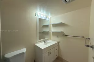 141 SE 3rd Ave, Dania Beach, FL 33004 - Photo 10