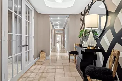 5801 Collins Ave #PH1600, Miami Beach, FL 33140 - Photo 60