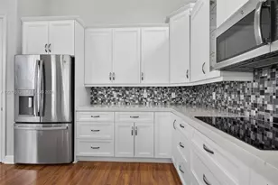 7530 NW 120th Dr, Parkland, FL 33076 - Photo 14