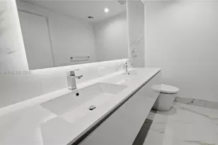 1170 E Hallandale Beach Blvd, Hallandale Beach, FL 33009 - Photo 12