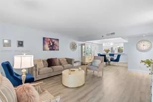 9170 SW 14th St, Boca Raton, FL 33428 - Photo 2