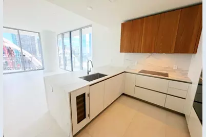 1400 Biscayne Blvd #1802, Miami, FL 33132 - Photo 14