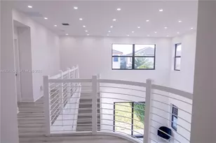 8824 NW 161st Terrace, Miami Lakes, FL 33018 - Photo 26