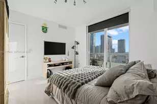 50 Biscayne Blvd, Miami, FL 33132 - Photo 12