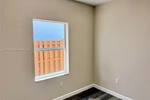 2364 NE 4th St, Homestead, FL 33033 - Photo 26