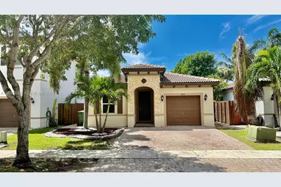 2364 NE 4th St #2364, Homestead, FL 33033 - Photo 1
