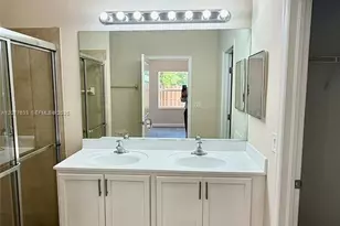 2364 NE 4th St, Homestead, FL 33033 - Photo 20