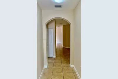 2364 NE 4th St #2364, Homestead, FL 33033 - Photo 4