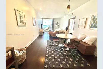 6365 Collins Ave #2005, Miami Beach, FL 33141 - Photo 2