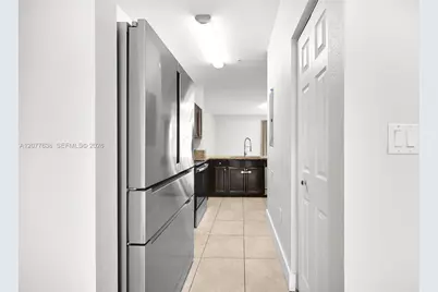 134 SE 28th Ter #5, Homestead, FL 33033 - Photo 6