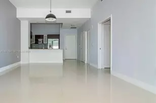 950 Brickell Bay Dr, Miami, FL 33131 - Photo 6